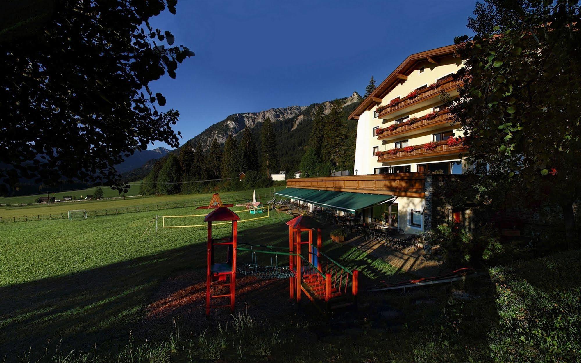 Haus Diana Hotel Reutte Luaran gambar
