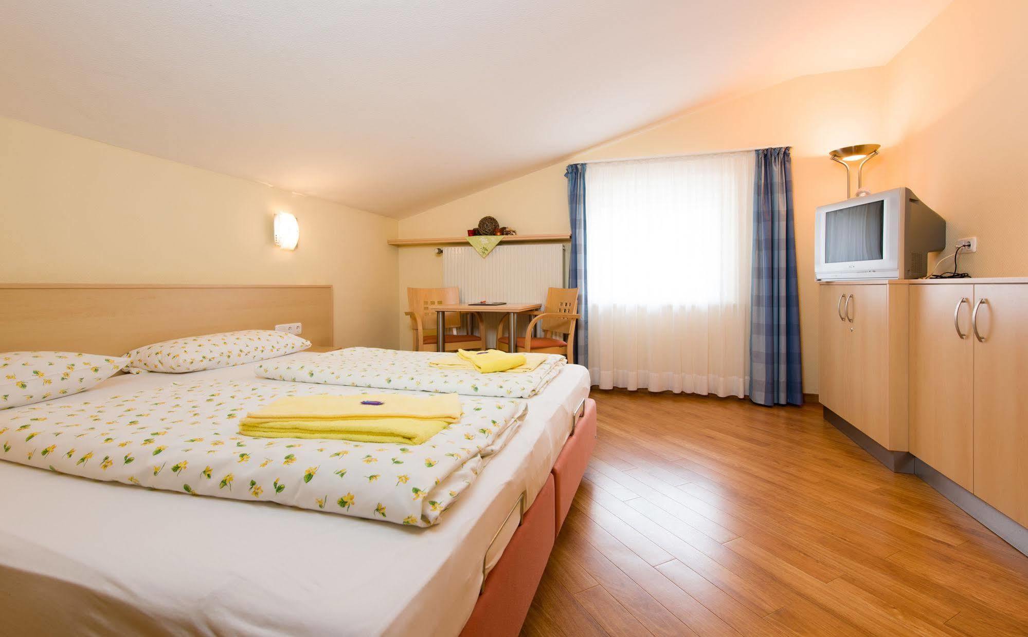 Haus Diana Hotel Reutte Luaran gambar
